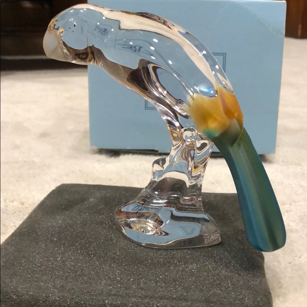 Vintage Bayel Royales de Champagne Crystal Parrot